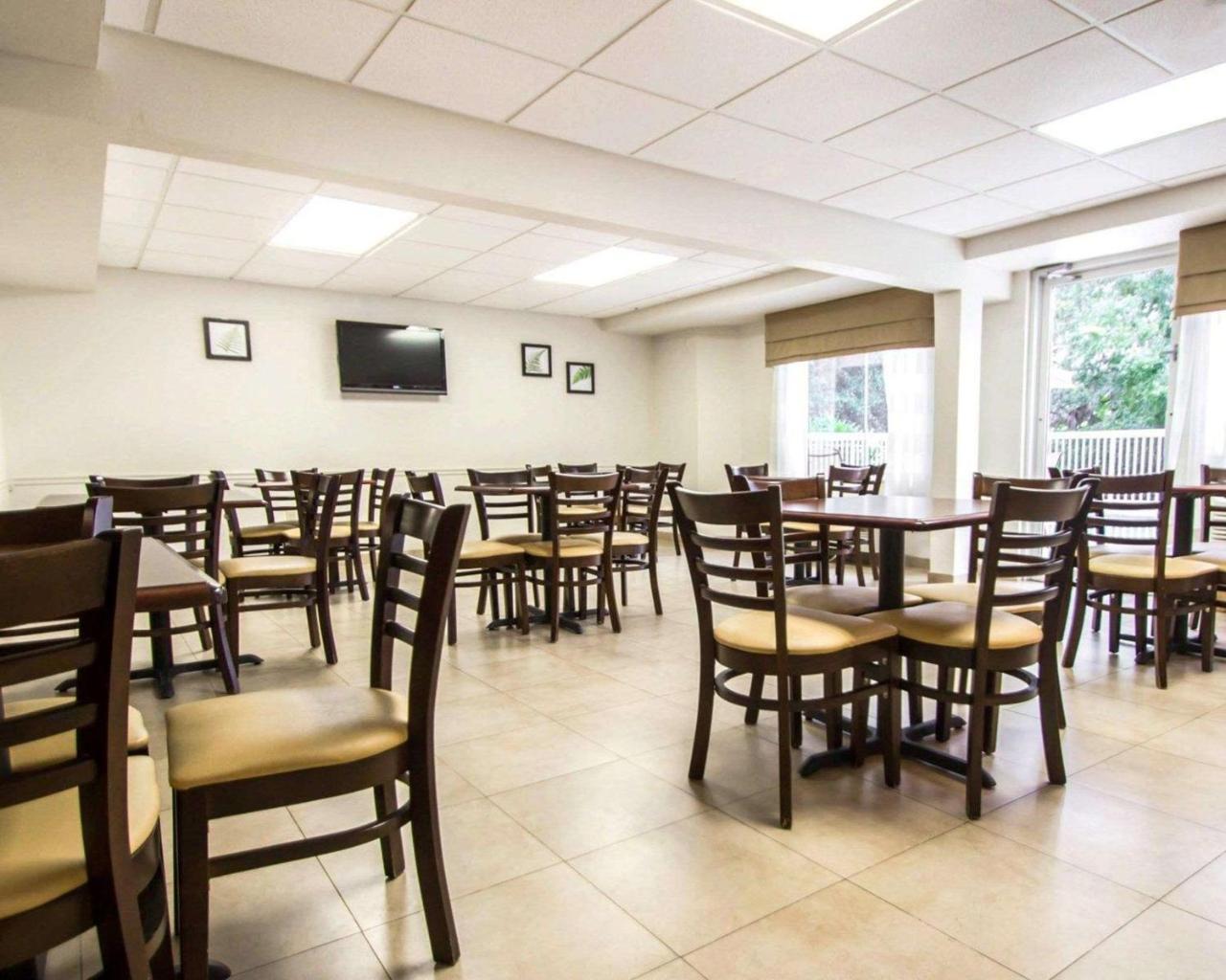Sleep Inn & Suites Riverfront Ellenton Exterior foto