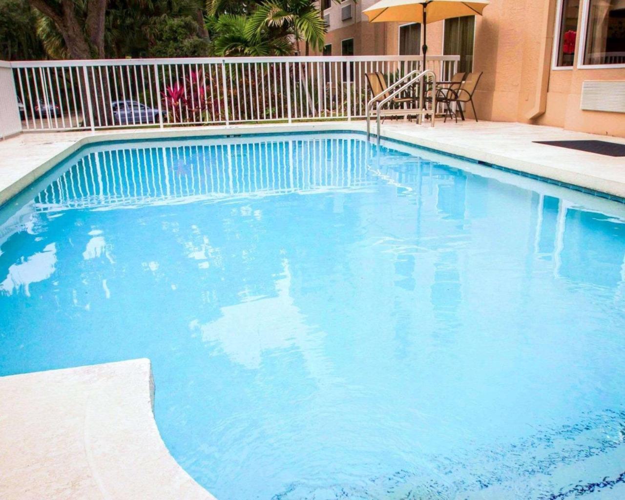 Sleep Inn & Suites Riverfront Ellenton Exterior foto